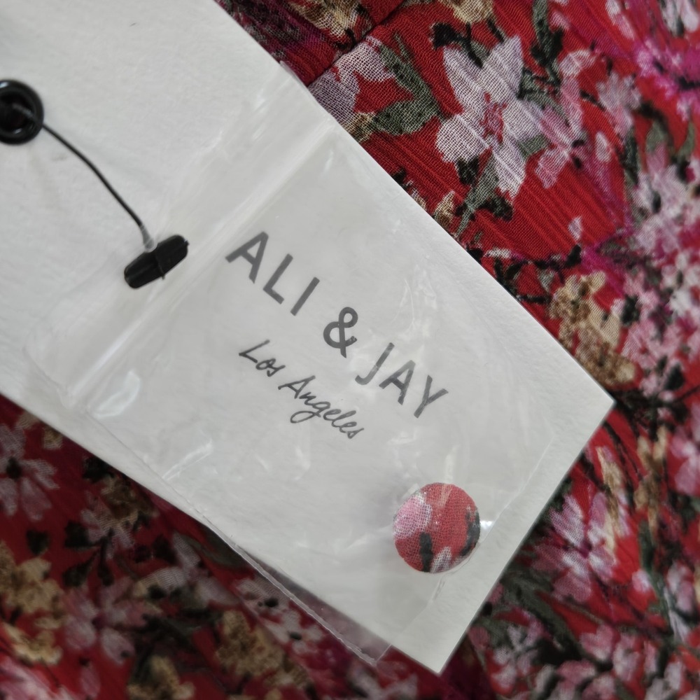 NWT Ali & Jay Anthropologie It's You Girl Wide Leg Jumpsuit Red Floral Size L - Picture 10 of 14